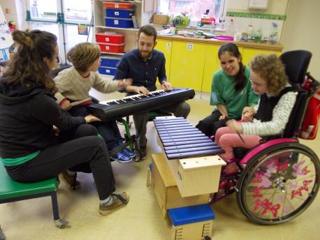 music therapy at the Amy Winehouse Foundation